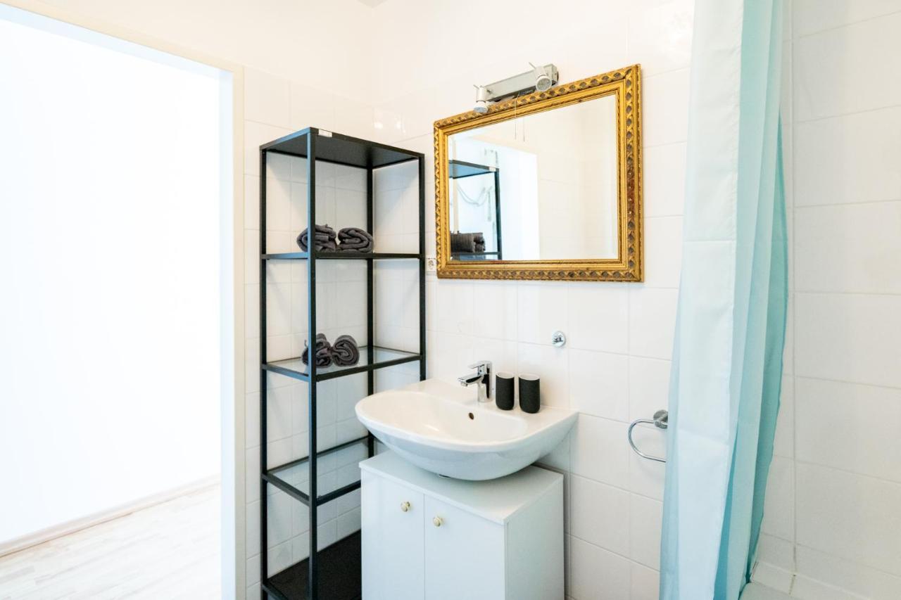 וינה Unique Maisonette Apartment Gasometer 12Th Floor מראה חיצוני תמונה