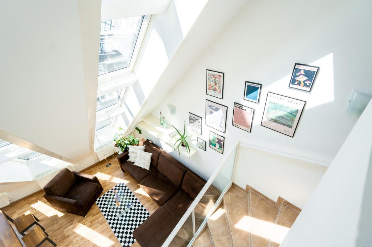וינה Unique Maisonette Apartment Gasometer 12Th Floor מראה חיצוני תמונה